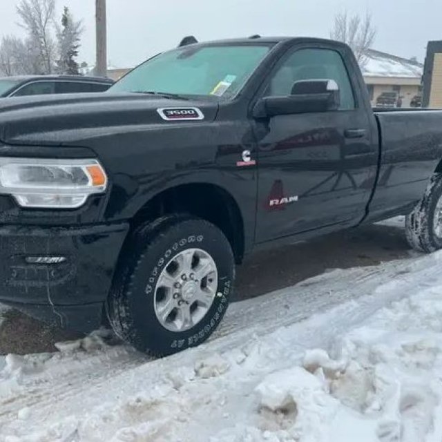 2022 Ram 3500 Reg Cab Big horn 8 foot box diesel