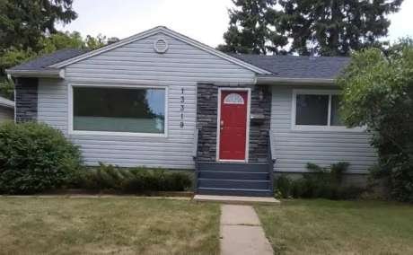 House plus Garage for Rent in North Glenora