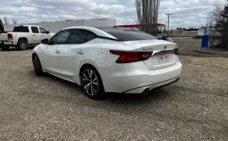 2017 Nissan maxima SV