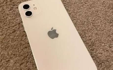 White Iphone 12 64GB Unlocked